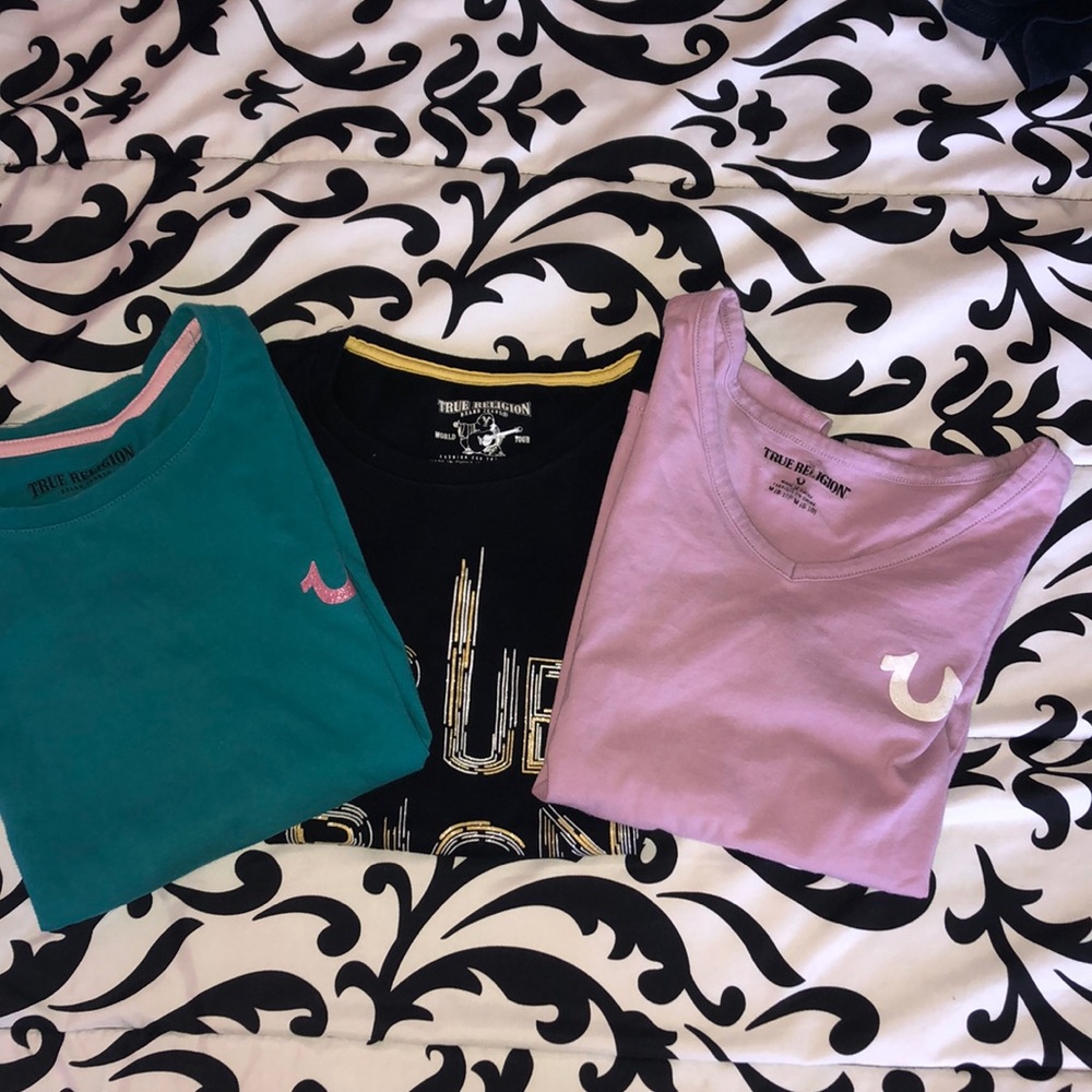 BUNDLE (3) TRUE RELIGION T- SHIRT BUNDLE